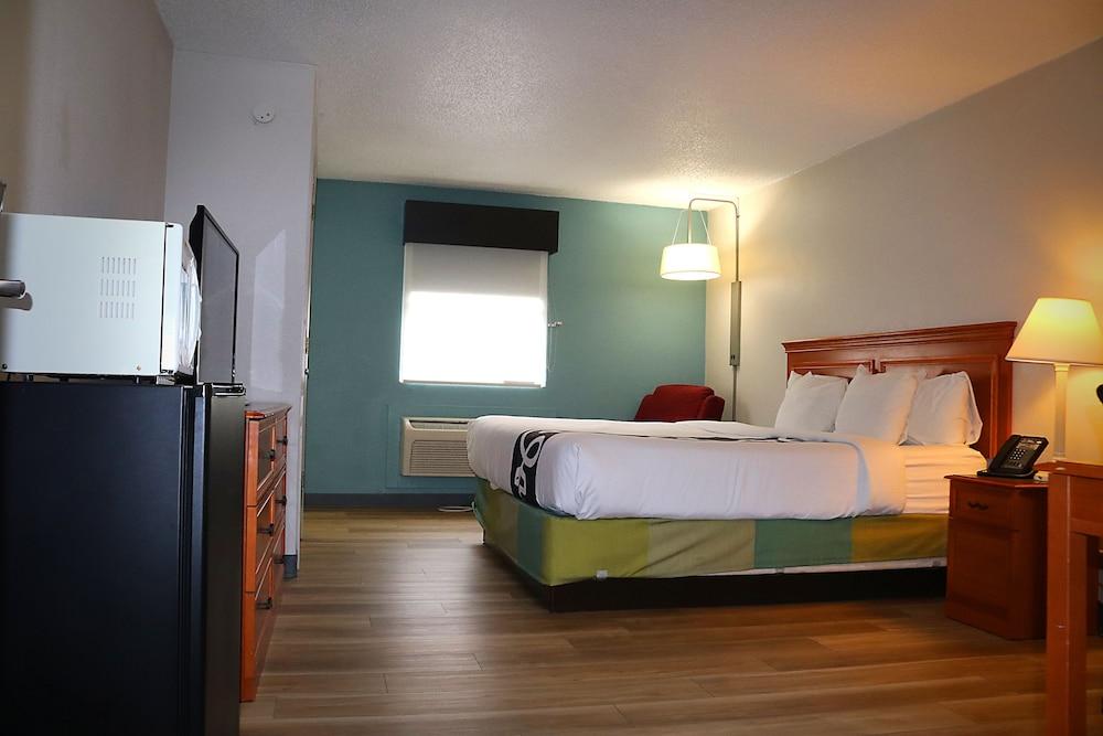 La Quinta Inn By Wyndham Columbus Airport Area Exteriér fotografie